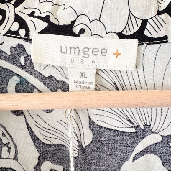 Umgee Floral Black and Cream Smocked Cuff Puff Sleeve Midi Dress Size XL - Picture 6 of 8